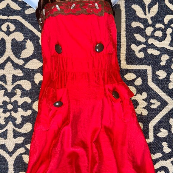 Red Dress - Picture 3 of 5